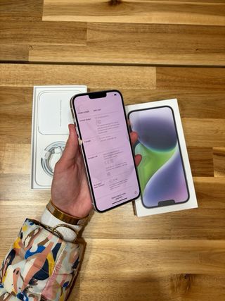 iPhone 14 Pro Violeta Como Nuevo
