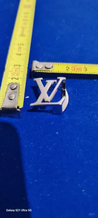Hebilla Louis Vuitton Plata