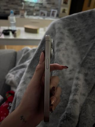 iPhone 15 Pro Gris 256GB