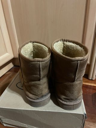 Botas de ante marrón