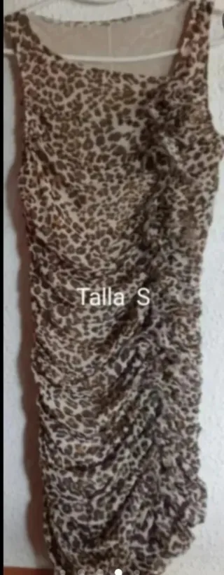 Vestidos Talla S-M y Sandalias N.36/37