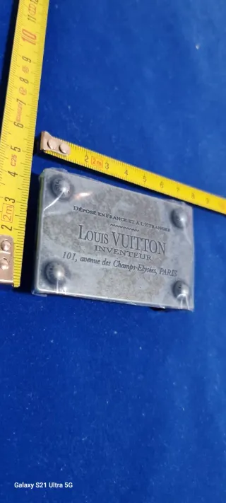 Hebilla Louis Vuitton Plateada 40mm 4cm