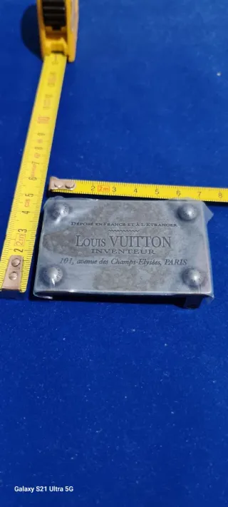 Hebilla Louis Vuitton Plateada 40mm 4cm