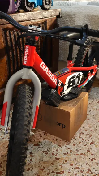 Bici Stacyc 16 Gas Gas