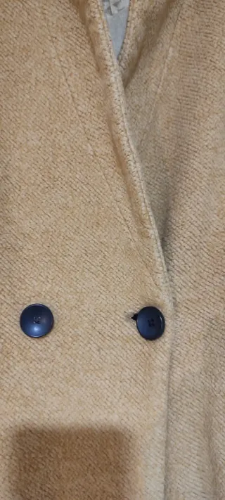 Chaquetón color mostaza