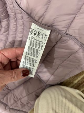 Cazadora ultralight color lila suave