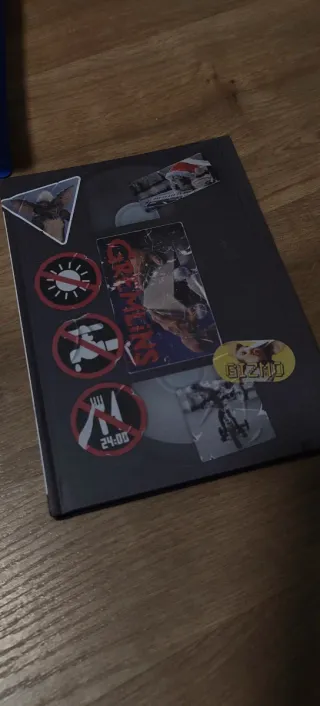 Set Regalo Gremlins VHS Cuaderno + Bolígrafo