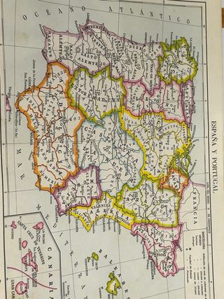 Atlas de geografia general y de España