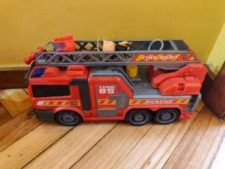 Camión de bomberos de juguete