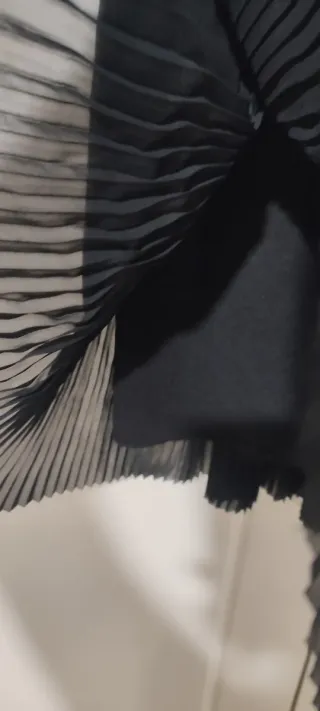 Vestido combinado negro y dorado