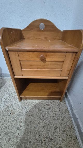 Mesitas de noche de madera