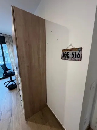 Armario de madera 2 colores