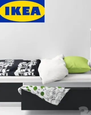 Cama individual con cajones