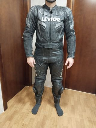 Mono de moto LEVIOR seminuevo