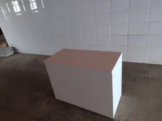 Escritorio extensible blanco