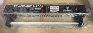 Lámpara para Rack Behringer Powerlight PL2000