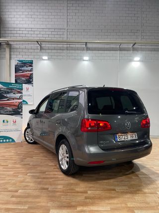 Volkswagen Touran 2011