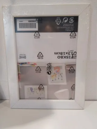 Marcos (2 nuevos) yportavelas de cristal.