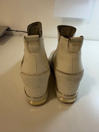 Botines Guess Blancos