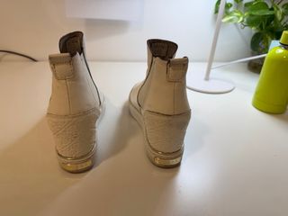 Botines Guess Blancos