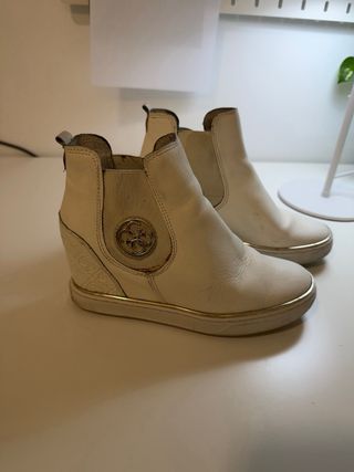 Botines Guess Blancos