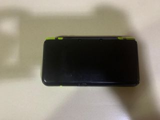 Nintendo New 2DS XL Nero e Verde