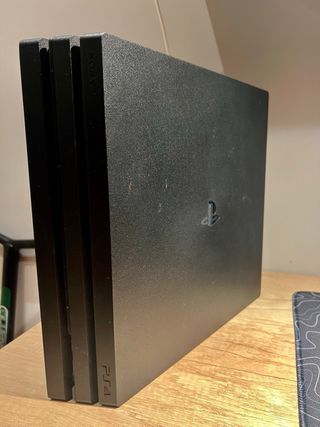 PS4 Pro buen estado +Mando XController prsnalizado