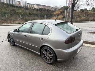 SEAT Leon 2004