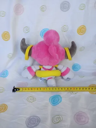 pokémon peluche do pokémon Hoopa da takara Tomy