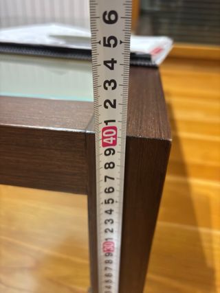 Mesa de centro madera oscura y cristal