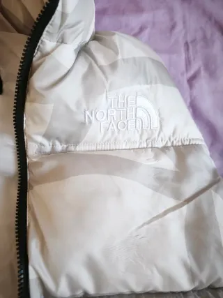 Chaleco The North Face gris y blanco