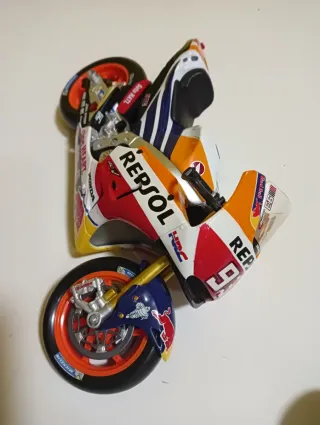 Lote Motos y Coche F1 Juguete