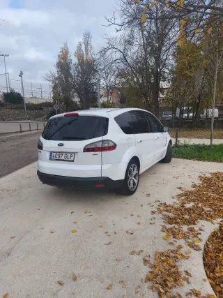 Ford S-MAX 2009