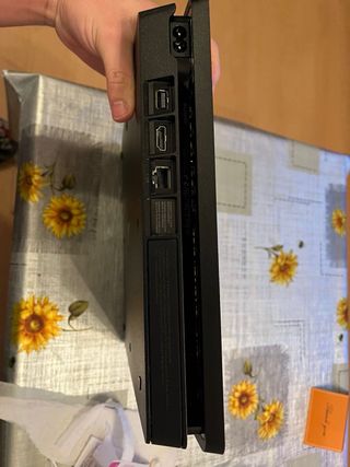 PS4 Slim 1TB Spider-Man Edición Limitada