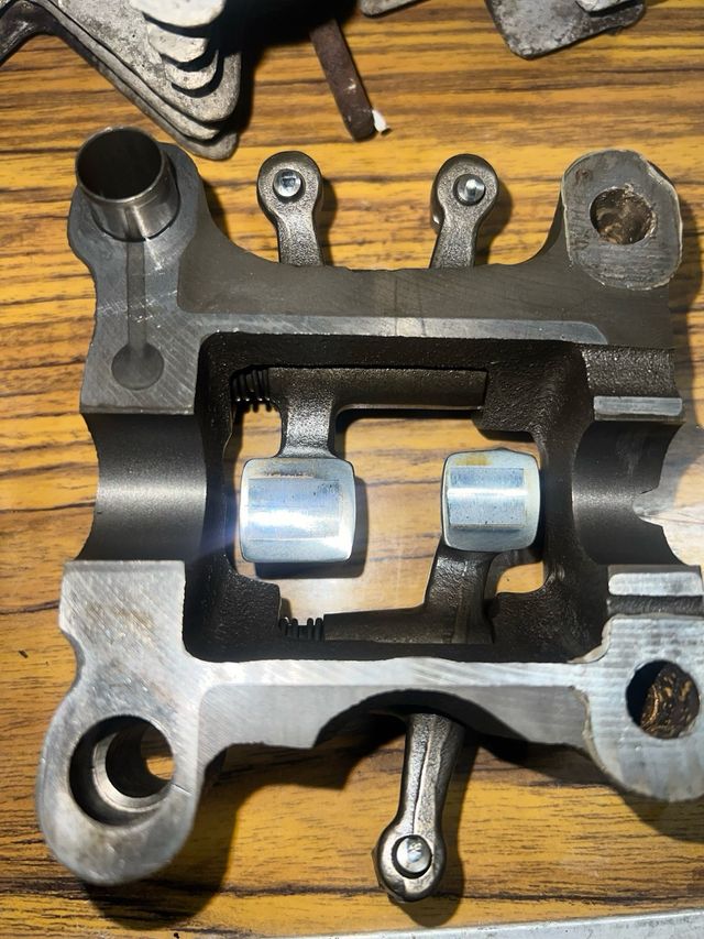 Culata Honda CB400N árbol de levas CB 400N top end