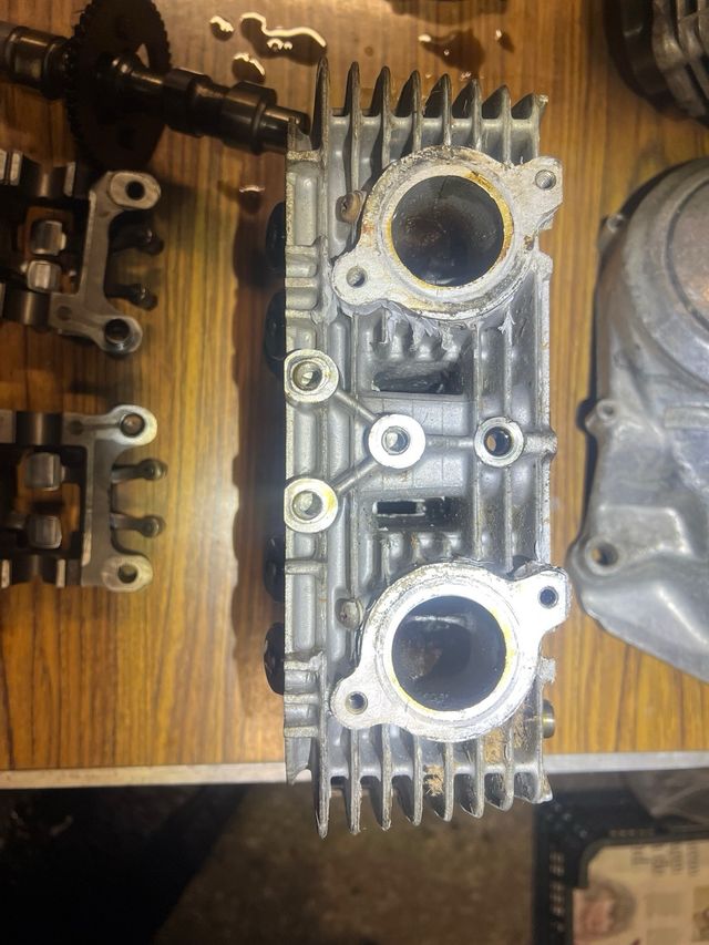 Culata Honda CB400N árbol de levas CB 400N top end