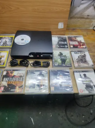 Consola PlayStation 3 Negra + 12 Juegos