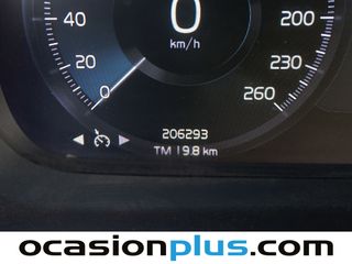 Volvo XC40 D3 110 kW (150 CV)