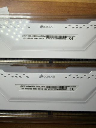 Corsair Vengeance RGB Pro 16GB (2x8GB) DDR4