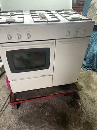 Cocina y horno de gas Corbero