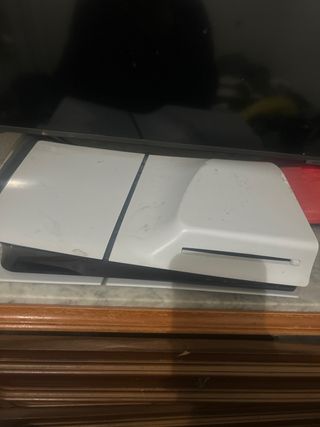 Consola PS5 Slim no es la digital