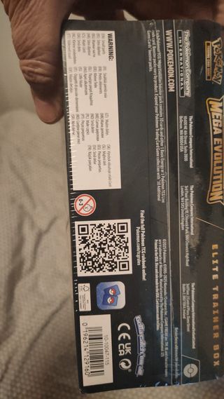 Pokemon Mega Evolution Gardevoir ETB