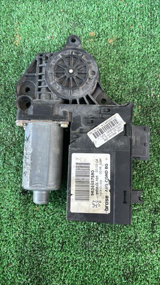 ALZACRISTALLO ANT SX PEUGEOT 307 2001-2006