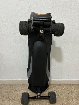 Skate Eléctrico Tynee Stinger + Ruedas/correaEXTRA