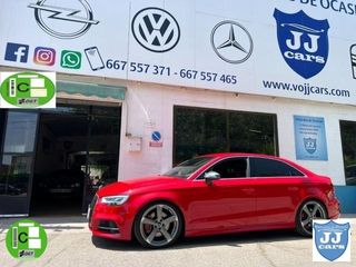 AUDI A3 2.0 TFSI quattro S tronic Sport