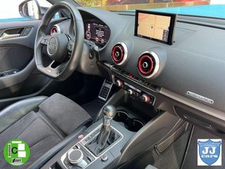 AUDI A3 2.0 TFSI quattro S tronic Sport