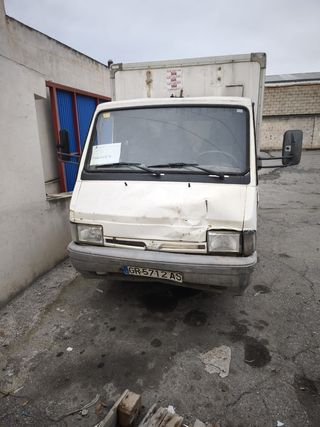 Nissan Trade 100 isotermo