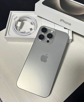 iPhone 15 Pro Max Plata