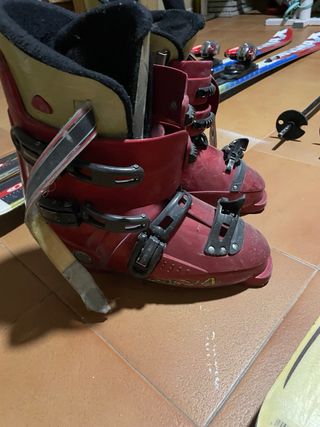 Esquís y botas de esquí económicos