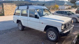 Nissan Patrol 2.7 motor terrano 9 plazas